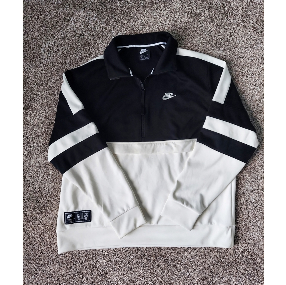 Nike air half zip pull over
